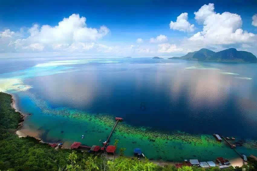 逃离火山口